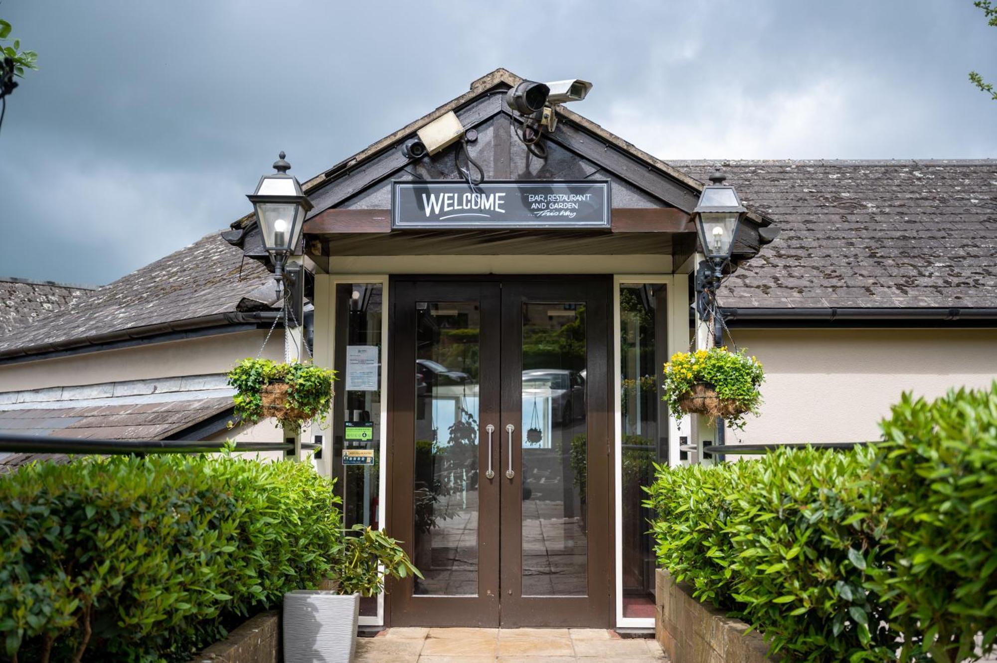 Rising Sun Hotel By Greene King Inns Cheltenham Exterior photo